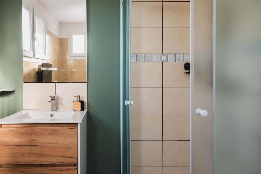 Gite De L'Abri-Cotier 14 Villa Понторсон Екстериор снимка