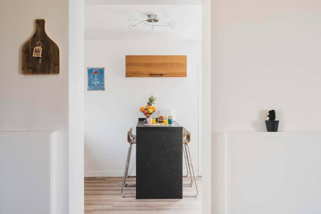 Gite De L'Abri-Cotier 14 Villa Понторсон Екстериор снимка